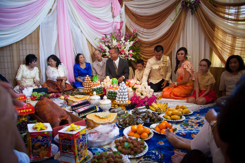 images/Cambodian_wedding.jpg