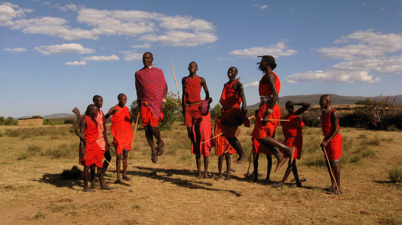 images/maasai_adumu.jpg